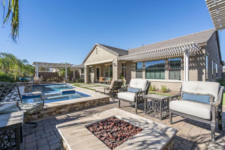 grass-kings-landscaping-fire-features-3