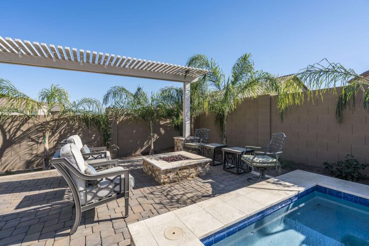 grass-kings-landscaping-fire-features-34