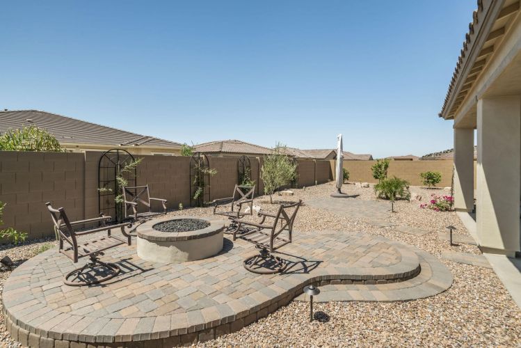 grass-kings-landscaping-fire-features-6