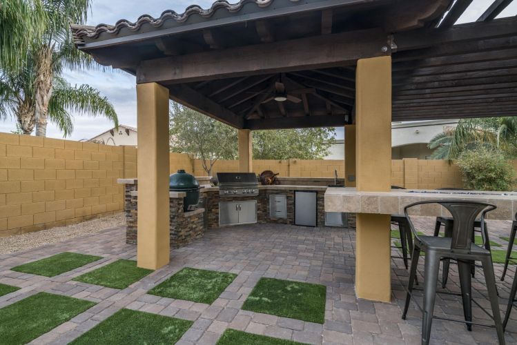 grass-kings-landscaping-outdoor-kitchens-23